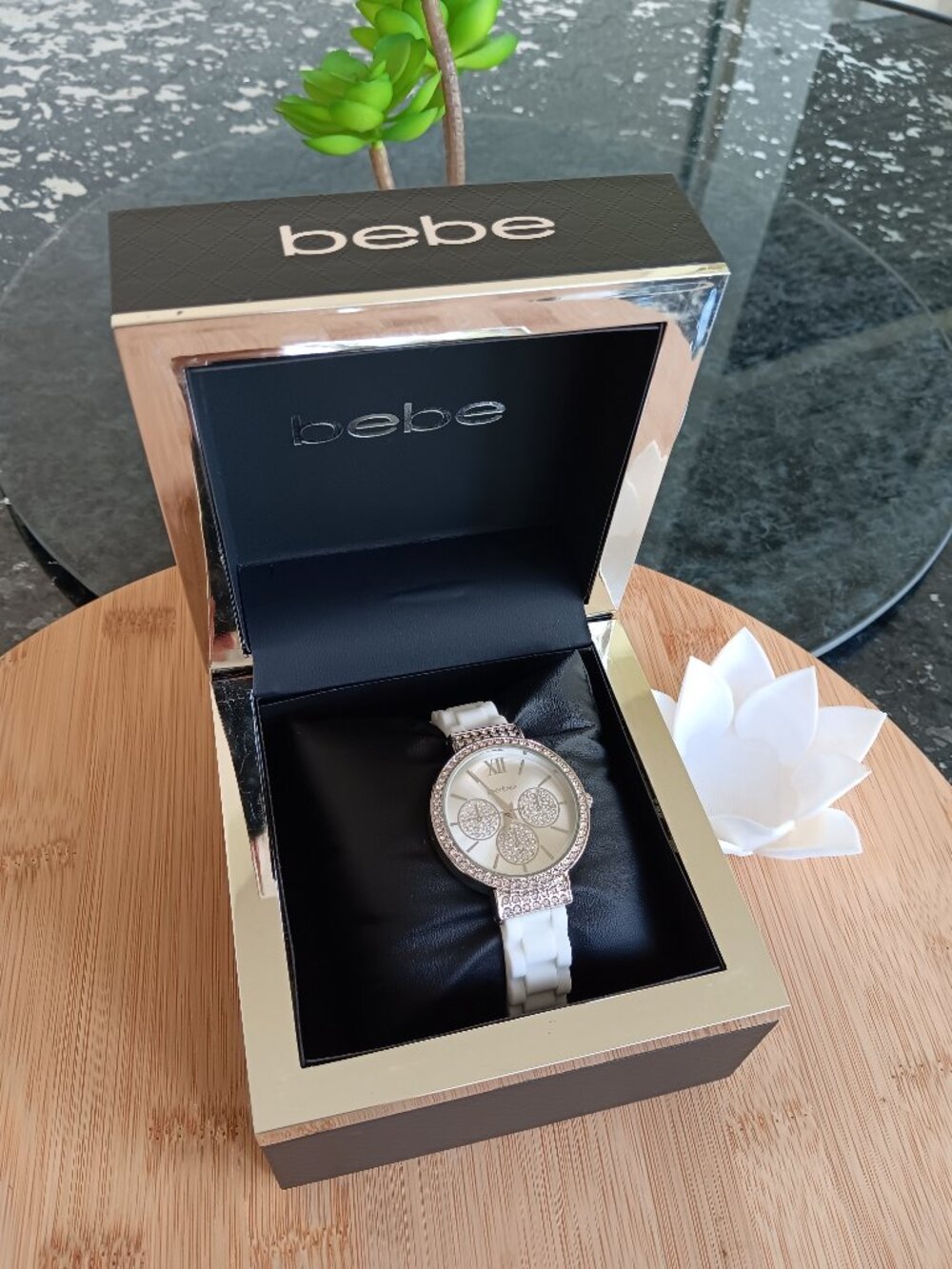 Bebe watch    NWOT - Picture 8 of 13